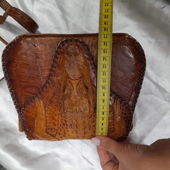 VINTAGE 70’S CROCODILE HAND MADE BAG - Picture 10 of 12